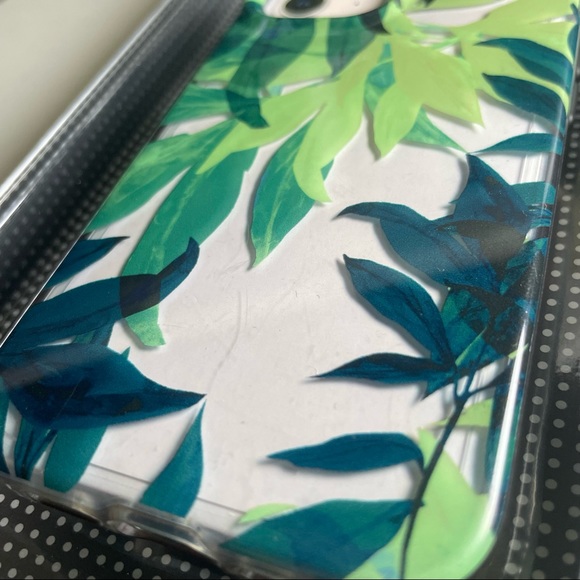 Apple iPhone 12 Mini case Green/transparent - Picture 3 of 4